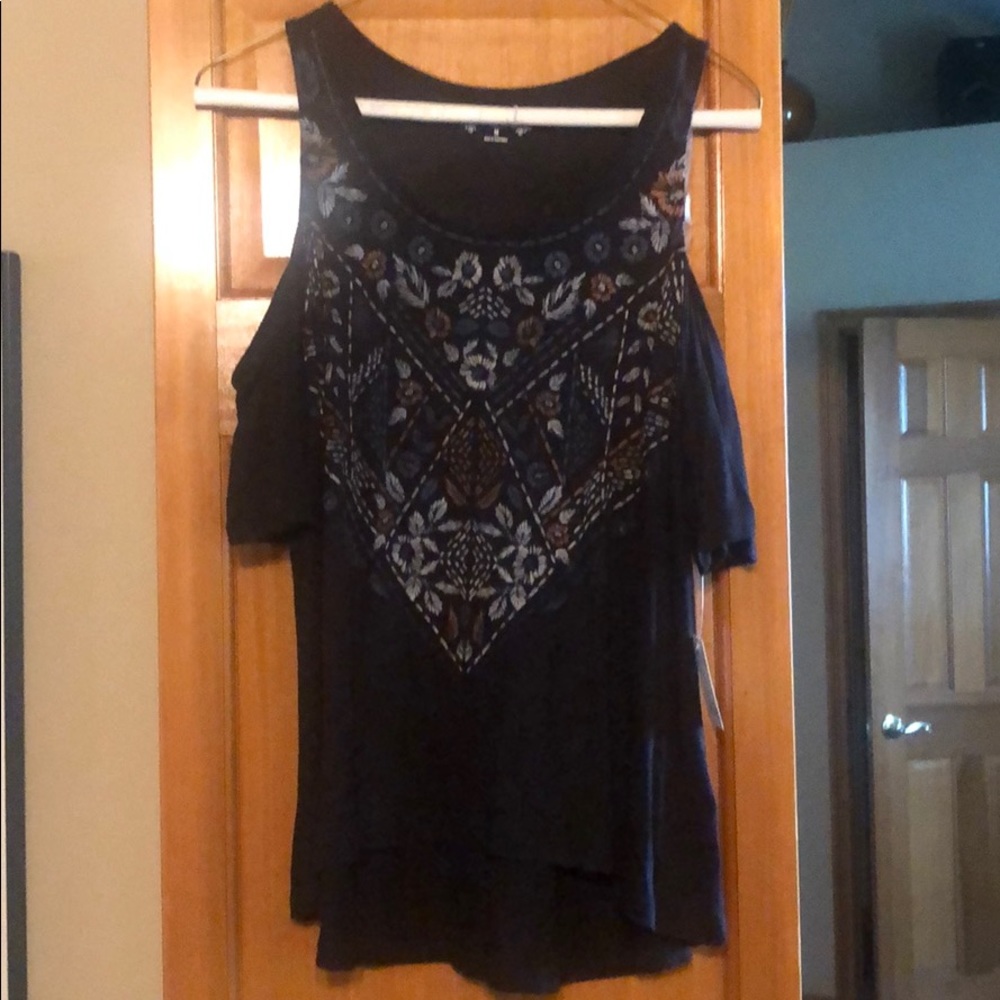 Open shoulder blouse